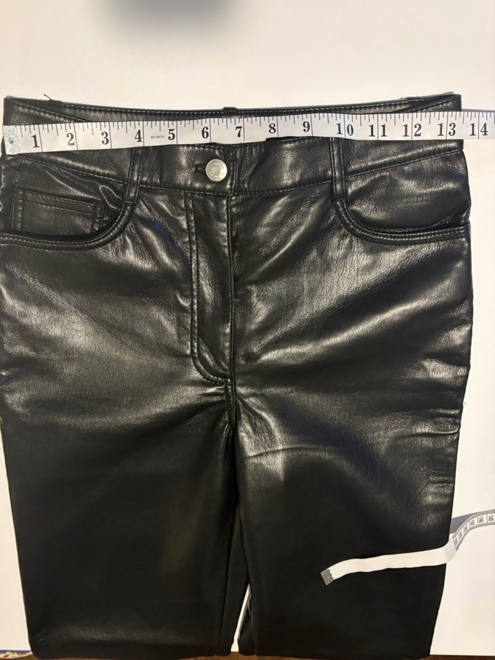 Wilfred Women’s Black Faux Leather, high rise straight leg pants Sz 4, like new! - Picture 7 of 11